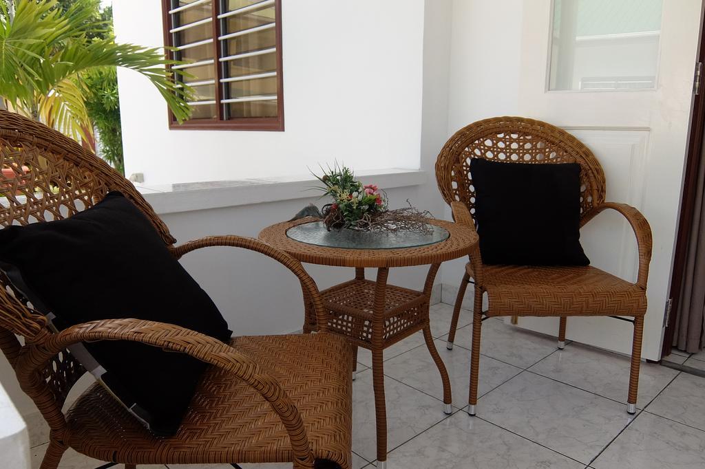 Roche Kerlan Apartments Grand Anse  Phòng bức ảnh